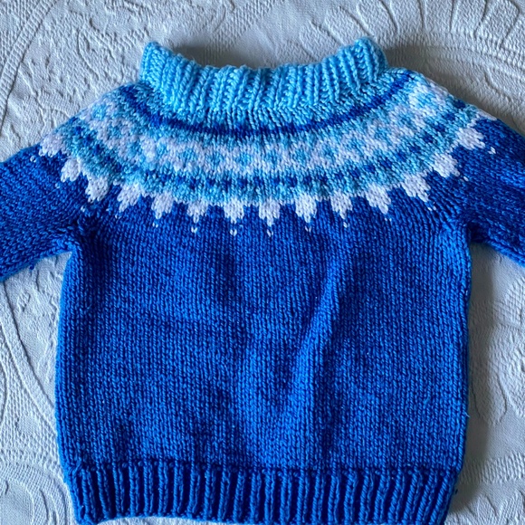 Vintage 4T-5T Hand Knit Sweater - Picture 3 of 3